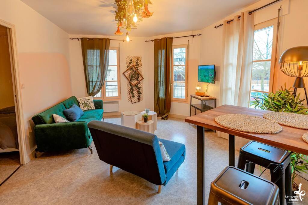 Romance Florale Apartment